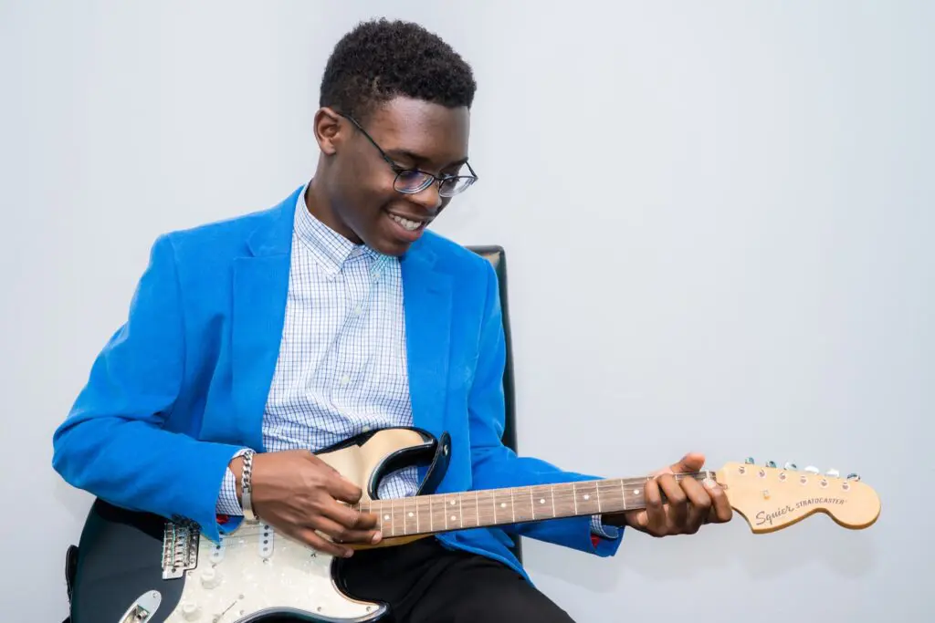 Electric Guitar Lessons in Pearland Texas