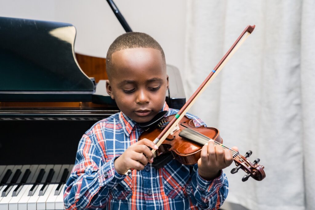 Beginner Violin Student